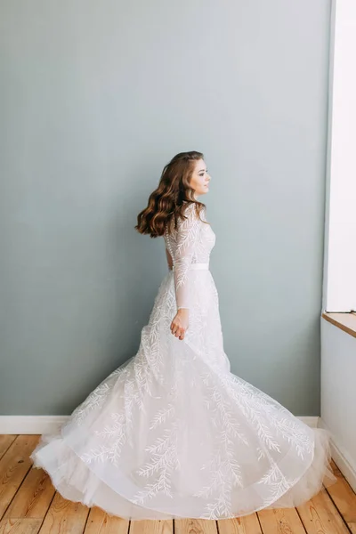 Casamento Europeu Estilo Arte Noiva Moderna Interior Branco Estúdio — Fotografia de Stock