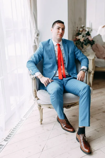 European Wedding Hotel Gathering Groom Interior Studio — Stock Photo, Image