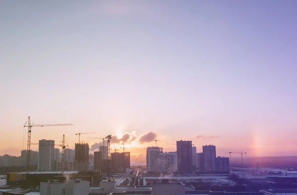 Panorama Construção Pôr Sol Construção Complexo Residencial Com Gruas — Fotografia de Stock