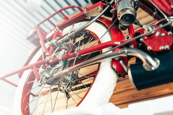 Silnik Konstrukcje Metalowe Roweru Muzeum Szczegóły Starego Motocykla Retro Wieku — Zdjęcie stockowe