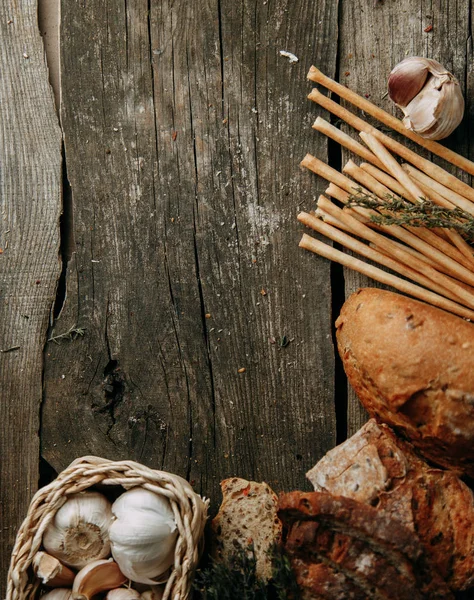 Набір Нарізаного Хліба Складові Приготування Їжі Дерев Яний Фон Хлібом — стокове фото