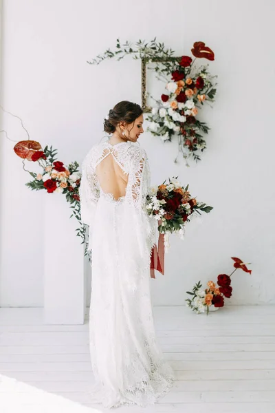 Decor Van Ceremonie Met Rode Rozen Portret Van Bruid Stijl — Stockfoto