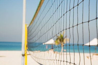 Deniz sahilde voleybol net