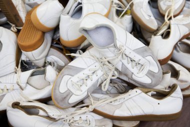 Büyük yarış deri retro spor ayakkabı