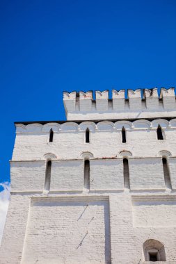 Eski bina cephe parçası