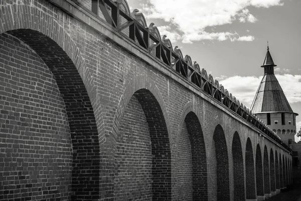 Fragment van de bakstenen muur van het Fort — Stockfoto