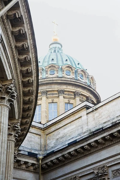 Mimarisi. Eski Katedrali bir parçası