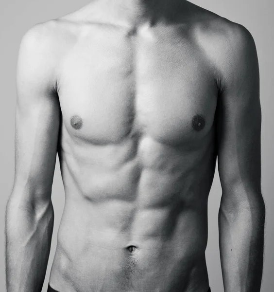 Alivio del torso masculino desnudo — Foto de Stock