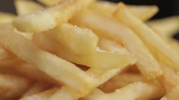 French Fries French Fries Salt Close Tilt Top Bottom — Stock Video