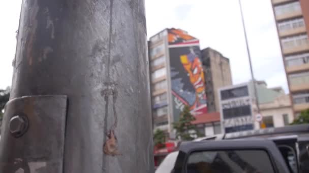 Città San Paolo Edificio Con Graffiti Cursore Sinistra Destra — Video Stock