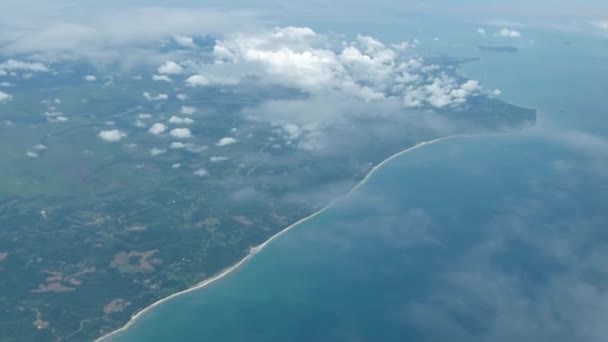 Kuala Lumpur Malásia Sabah Dever Aéreo Nuvens Avião Com Ilha — Vídeo de Stock