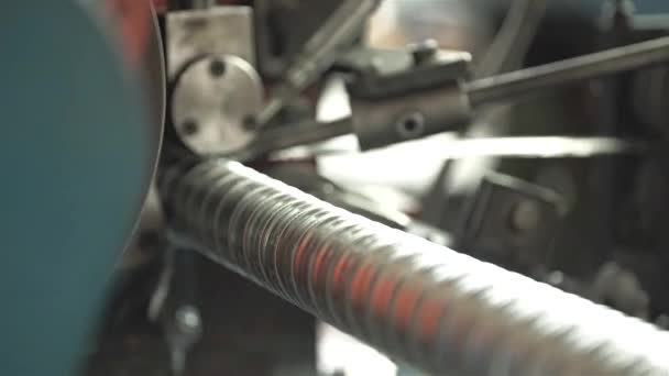 Machine Cutting Aluminum Duct Pipes Sparks — стокове відео