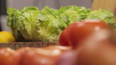 Domates ve Marul - Odaklan Çek