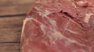 Kuzu Parçası - Çiğ - Eğim - Tepeden Aşağıya