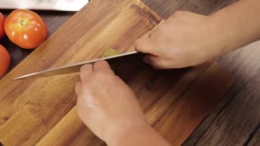 Turşu - Tahtada Turşu Kesme - Tamamlama Süreci - Üst Açı