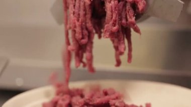 Kıyma-Kıyma-Kıyma Kıyma-Kıyma-Kıyma-Kıyma-Kıyma-Kesme-Ön Açı-Eğilim- Tepeden Aşağıya