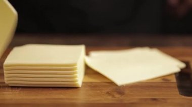 Peynir - Peynir Dilimini Çıkarıyorum - Kaydırıcı - Sağdan Sola