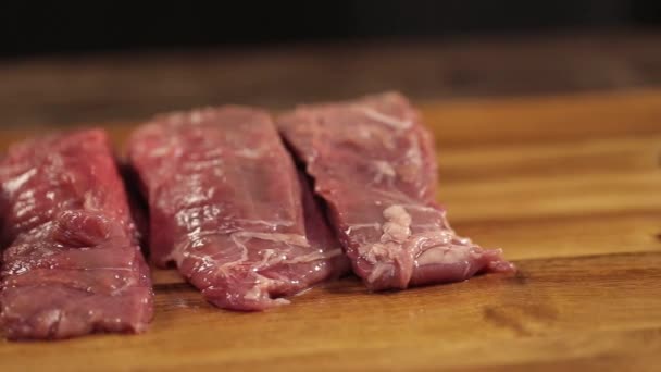 Pedaço Carne Cortar Pedaços Carne Slider Direita Para Esquerda — Vídeo de Stock