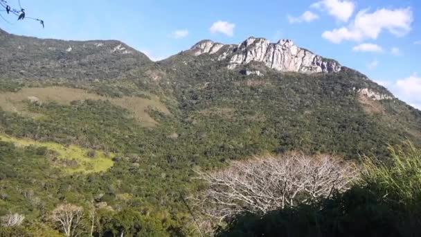 Гора Уайт Рок Фасия Гранде Санта Кати Бразилия — стоковое видео