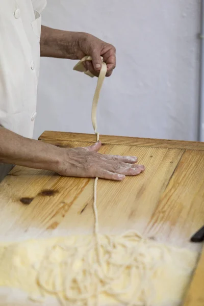 Pasta fatta a mano Pici Toscana — Foto Stock