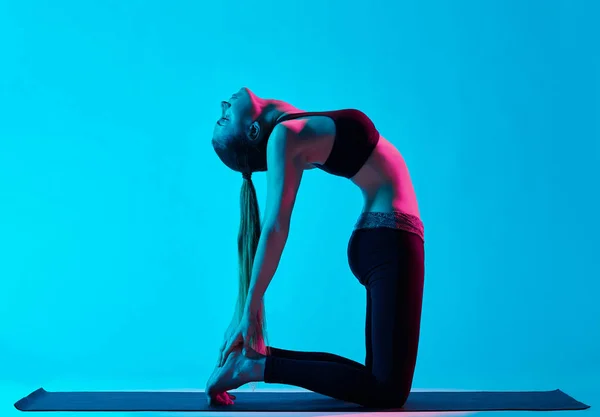 Woman yoga exercices Ustrasana camel pose — стокове фото