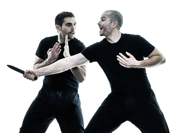 Mannen krav maga strijders vechten geïsoleerde — Stockfoto