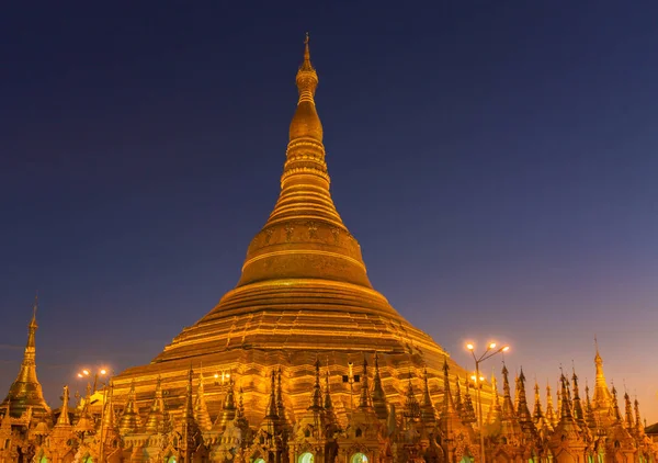 Shwedagon 파고다에서 미얀마 양곤 — 스톡 사진