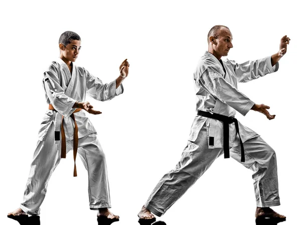 Karate män tonåring student lärare undervisning — Stockfoto