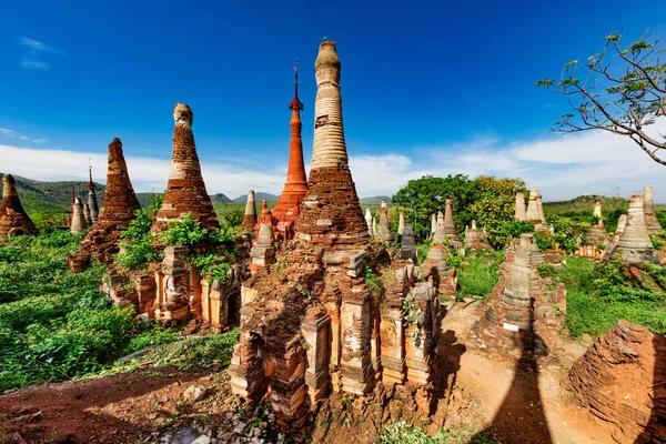 Shwe Inn Dein Pagoda Inle Lake Shan state Myanmar — Stock Photo, Image