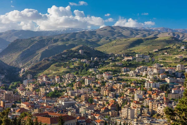 Zahle skyline stadtbild beeka libanon — Stockfoto
