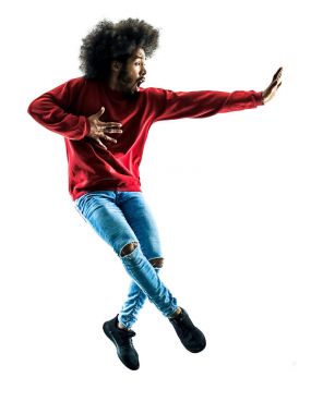 Afrika adam dansçı izole siluet