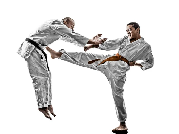 Karate erkekler genç öğrenci fighters mücadele — Stok fotoğraf