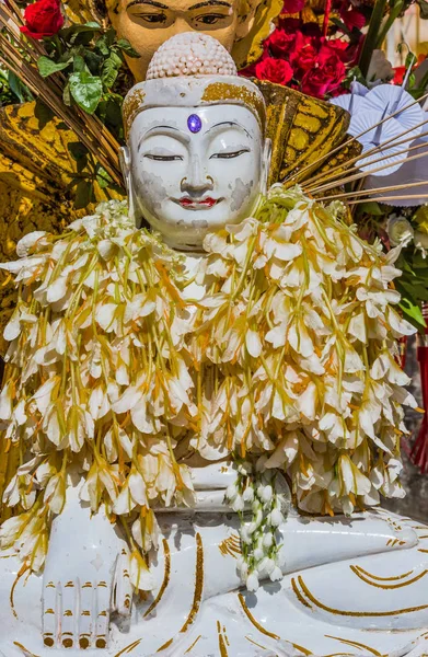 Buddha-Statue Shwedagon Pagode Yangon Myanmar — Stockfoto