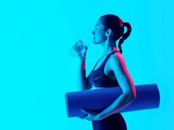 Mulher exercendo exercícios de fitness beber — Fotografia de Stock