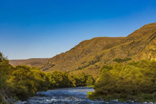 Ландшафт реки Кура Вардзия Самцхе-Джавахети — стоковое фото