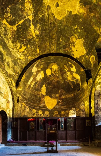 Mağara manastırı Vardzia Samtskhe Javakheti Gürcistan 'ın tarihi simgesi — Stok fotoğraf