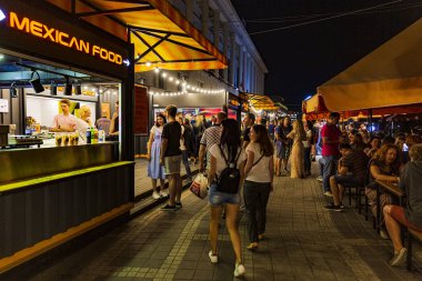 Poshtova Meydanı Dinyeper Nehri kıyısı Tarihi Kiev Ukrayna Avrupa