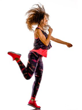 Kardiyo dansçısı kadın fitness egzersizleri izole edilmiş beyaz arka plan