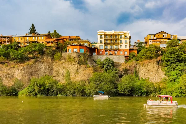 Tbilisi Kuri rivier stadsgezicht Georgië Europa oriëntatiepunt — Stockfoto