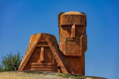 Biz dağlarımızız! Stepanakert Khankendi Artsakh Dağları Karabağ Ermenisi