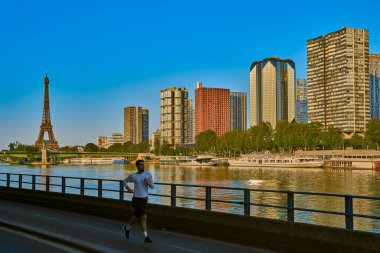 Paris Fransa, Coronavirus covid-19 karantinasını kilitledi