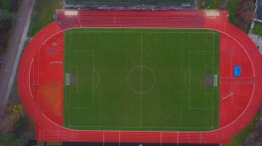 Şehir stadyumunun havadan drone atışı.