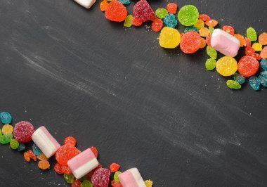 parlak renkli şeker