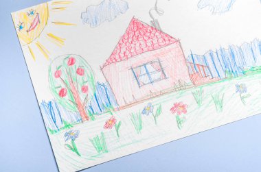 Çocuk çizim ve renk kalemler