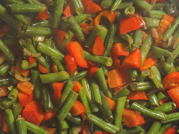 Yeşil fasulye ve kırmızı biber yemekleri