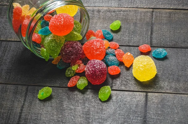 parlak renkli şeker