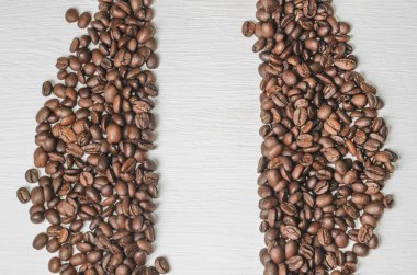 Çerçeve metin, beyaz arka plan en iyi görünüm için boş alan ile kahve çekirdekleri