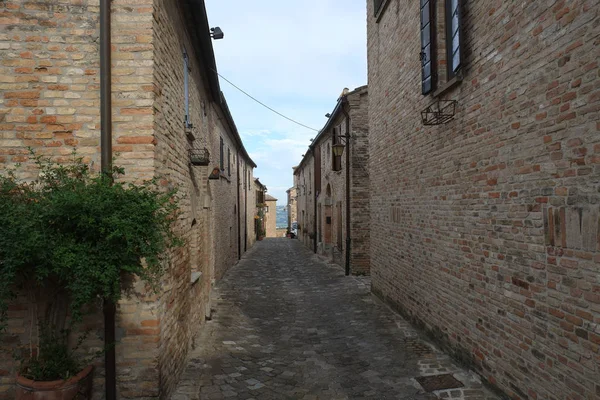 Ulica w Montegridolfo, Włochy — Zdjęcie stockowe