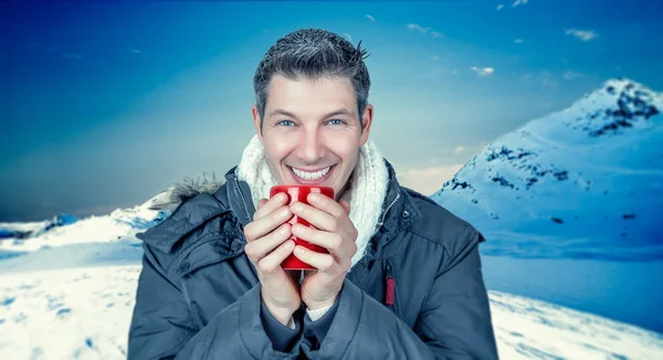 Cup winter man — Stock Photo, Image