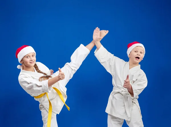 Children are training kick leg and showing finger super — Stock Photo, Image